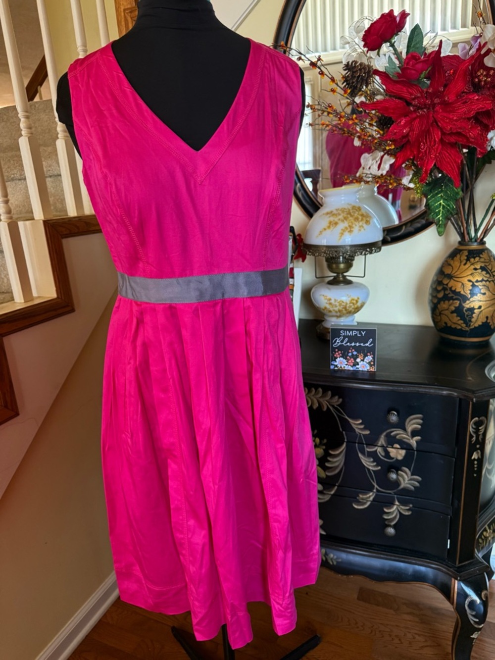 Nine West Women’s V-Neck Fuchsia Sleeveless Dress with Contrast Waistband